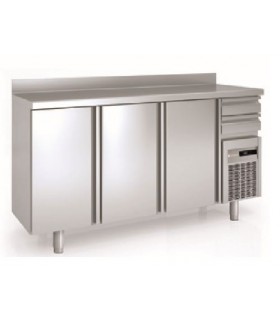 FRENTE-MOSTRADOR REFRIGERADO SNACK 2000