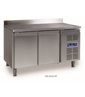 BAJOMOSTRADOR REFRIGERADO GASTRONORM 3 PUERTAS 1795X700X950